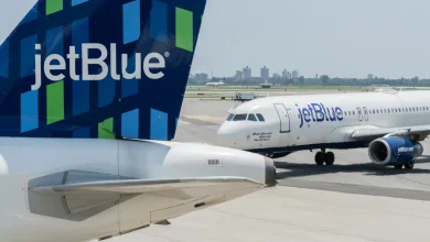 Passenger showing ‘indications of intoxication’ restrained on JetBlue flight
